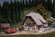 Faller 130011 - H0 - 1. Weltgrößte Kuckucksuhr mit Figur Jubiläumsmodell